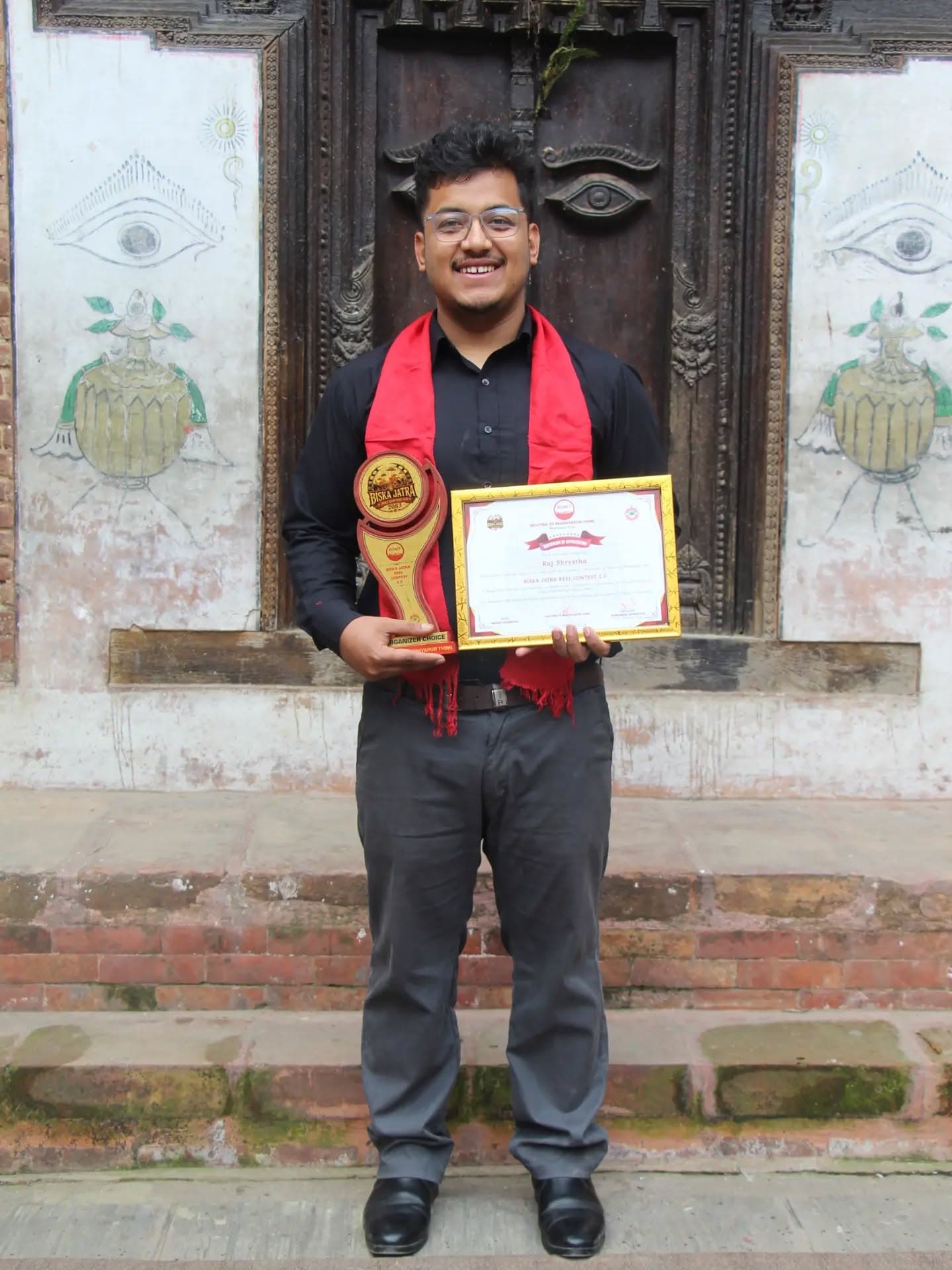 Raj Shrestha, Organizer Choice — prize distribution
